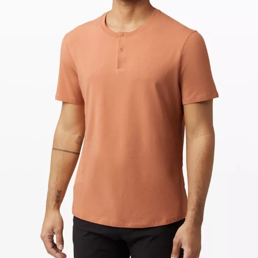 Lululemon Athletica Orange Short Sleeve Tee